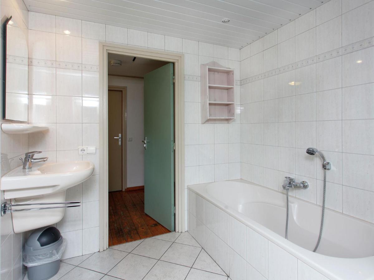 Beautiful Holiday Home In Lage Mierde With Fireplace Eksteriør bilde