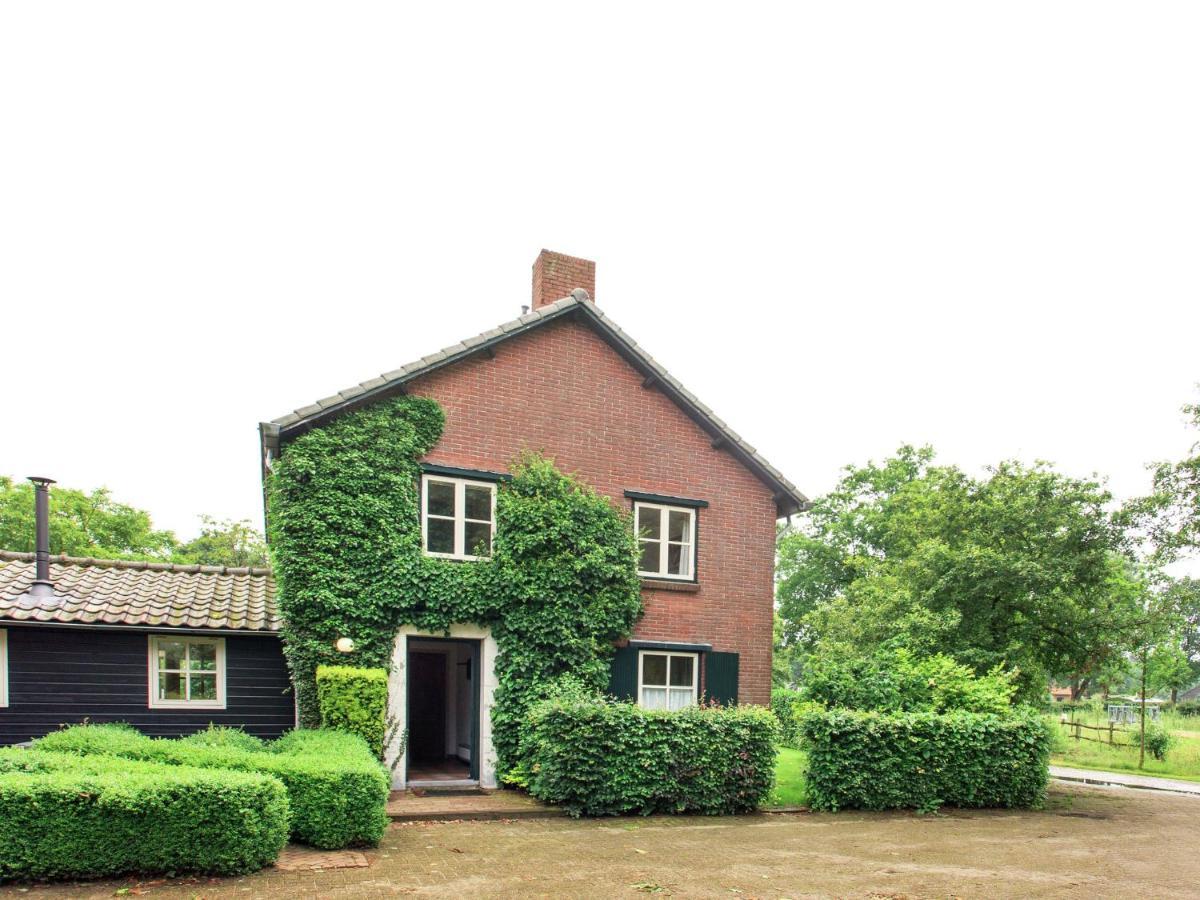 Beautiful Holiday Home In Lage Mierde With Fireplace Eksteriør bilde